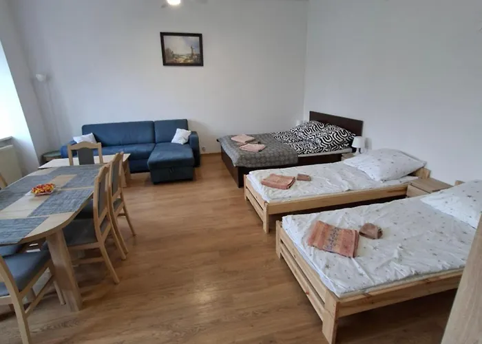 Wolnosci Апартаменты Щитна